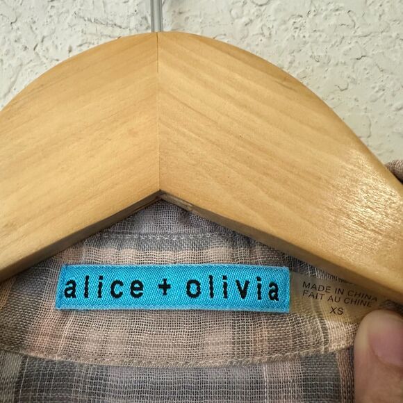 ALICE + OLIVIA Plaid Button Up Shirt Roll-Tab Sleeve Hi-Low 90s - Picture 6 of 10